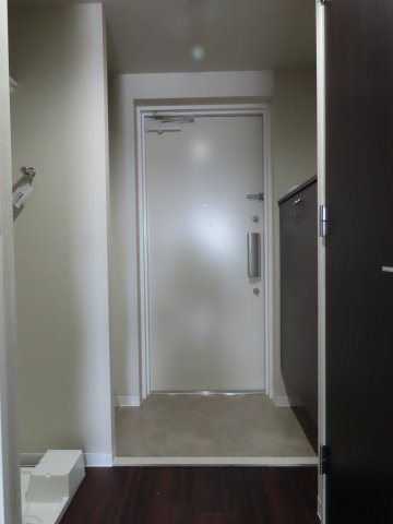 大阪市西淀川区柏里２丁目の賃貸マンションの玄関