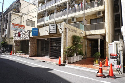 【エントランス】 | 上野アビタシオン