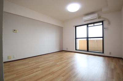 【居間・リビング】 | メゾンアザレア