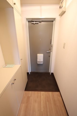 【玄関】 | メゾンアザレア