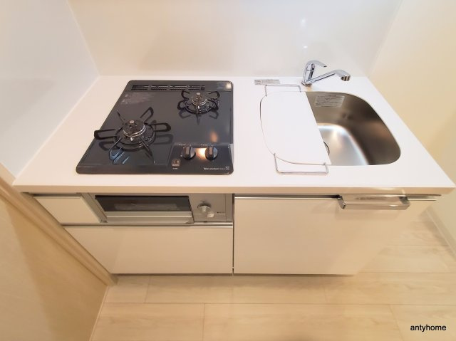 ソルテラスNAMBAサウスフィール　仲介手数料無料のキッチン