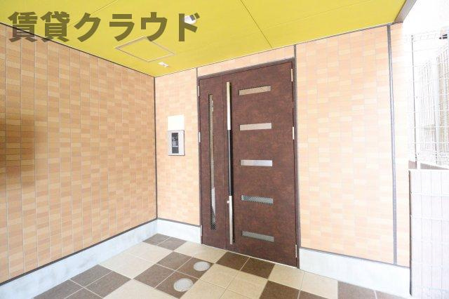 Rigoletta（リゴレッタ）のエントランス|建物の内部です
