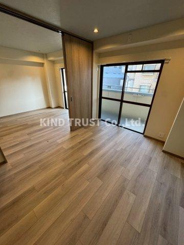 リバー21の居間・リビング|おしゃれな居間です