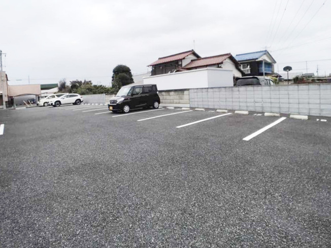 【駐車場】 | ファミールK・SⅠ