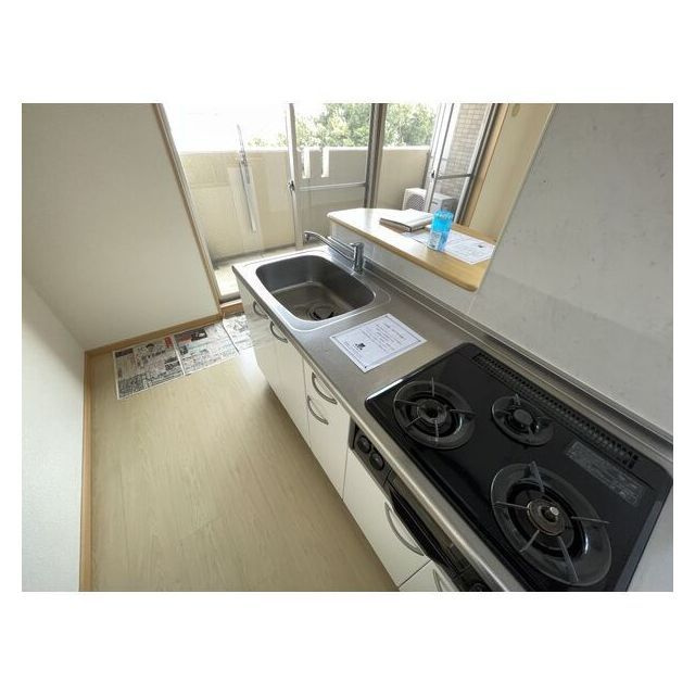 岐阜市庵町のアパートのキッチン