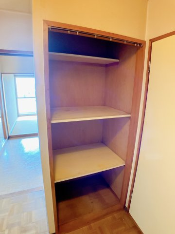 暁タウン西棟の収納