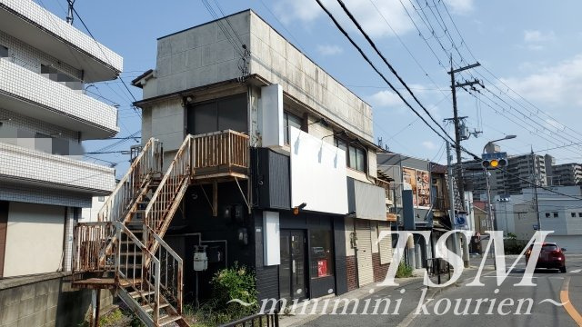 成田町店舗事務所の外観
