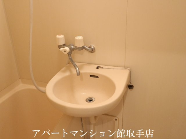 TNサニーハイツの洗面所