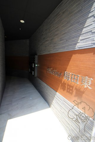 プラティーヌ梅田東のエントランス