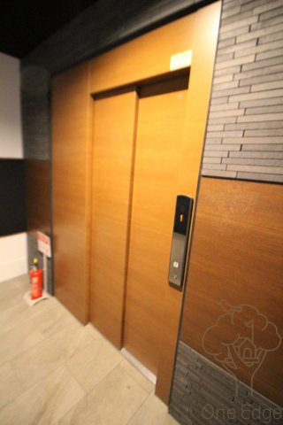 プラティーヌ梅田東のロビー