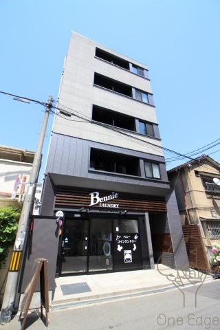 プラティーヌ梅田東の外観