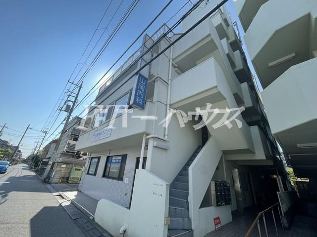 ラレーブ北習志野のエントランス
