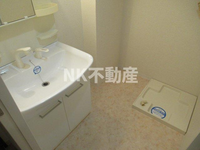 【洗面所】 | サイプレス小阪駅前（河内小阪賃貸） | スペースが確保できる洗面所です