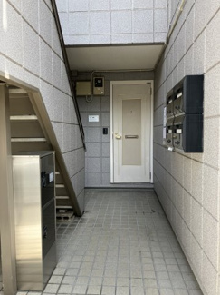 【エントランス】