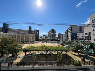 【展望】 | ラピーヌ南堀江レジデンス | 3階からの眺望です！日当たり抜群！