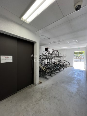 【駐車場】 | ラピーヌ南堀江レジデンス | 駐輪所部分です！