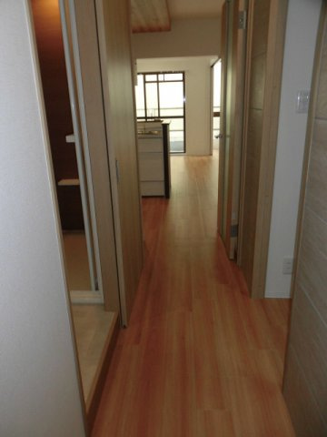 大阪市天王寺区上本町５丁目の賃貸マンションの内装