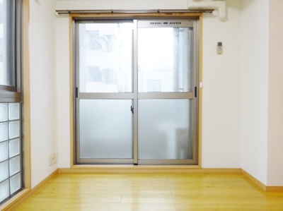 【洋室】 | ベイサイド・アベニュー