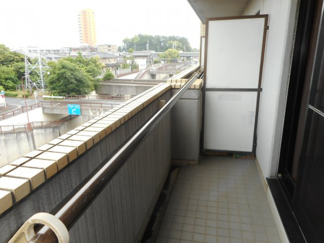 【バルコニー】 | ユトリロつつじが丘2 | （※写真はイメージです、現況優先となります）
