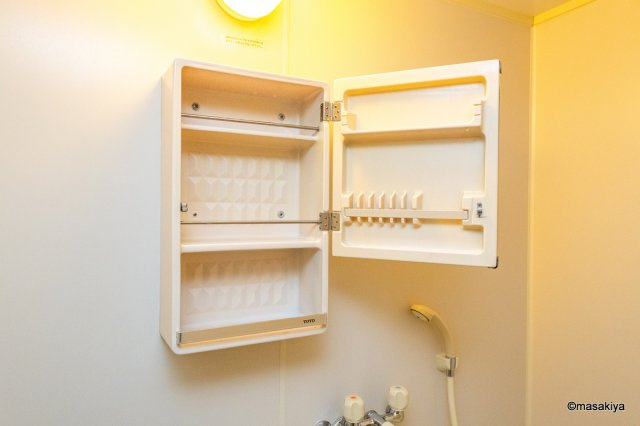 ブラウンヒルズ2番館の浴室