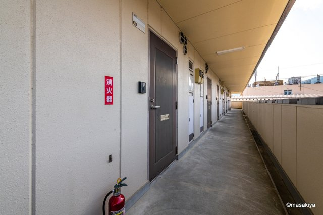 ブラウンヒルズ2番館のエントランス|玄関