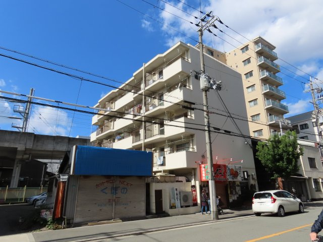 樋口マンションの外観