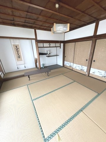 厳木売家の和室