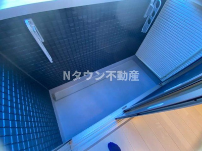 【バルコニー】 | ハーモニーテラス中村町Ⅳ | 外からの目が気にならないバルコニーで洗濯物が干せます