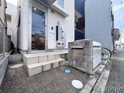 【エントランス】 | ハーモニーテラス中村町Ⅳ | ゆとりのあるエントランスです