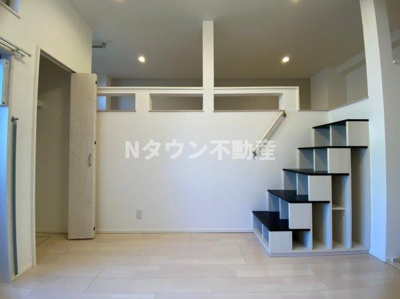 【居間・リビング】 | ハーモニーテラス中村町Ⅳ | きれいな内装です