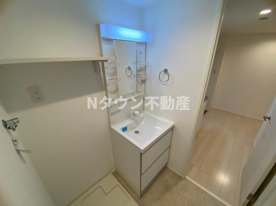 【独立洗面台】 | ハーモニーテラス中村町Ⅳ | 独立洗面化粧台が付いています