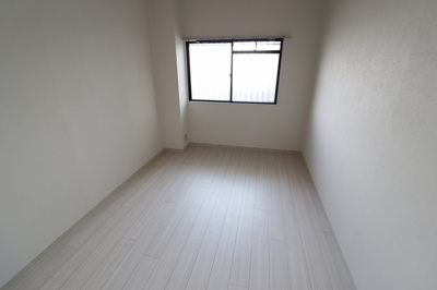 【寝室】 | リベラルパレス城東A棟