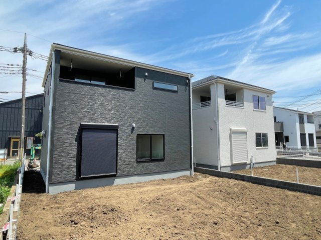 藤岡市岡之郷第3（全4棟）1号棟の外観|建物完成済みでございます。お部屋のご内覧可能でございます。お気軽にお問合せ下さいませ(^▽^)/