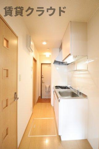 クレアールのキッチン|コンパクトなキッチンで掃除もラクラク