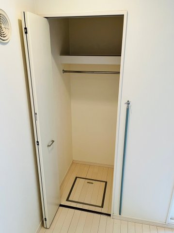 仲介手数料0円！！エムズガーデンの収納