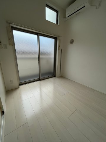 仲介手数料0円！！Maison Lafreの居間・リビング