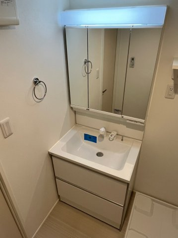 仲介手数料0円！！Maison Lafreの洗面所