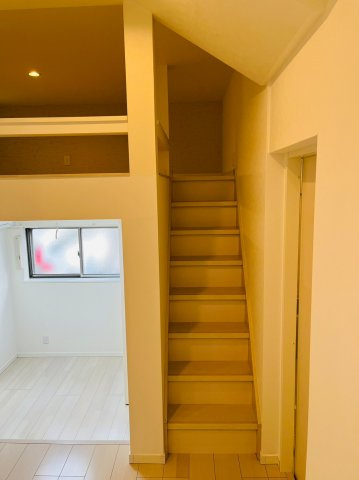 仲介手数料0円！！OAKWOOD　VILLAの内装