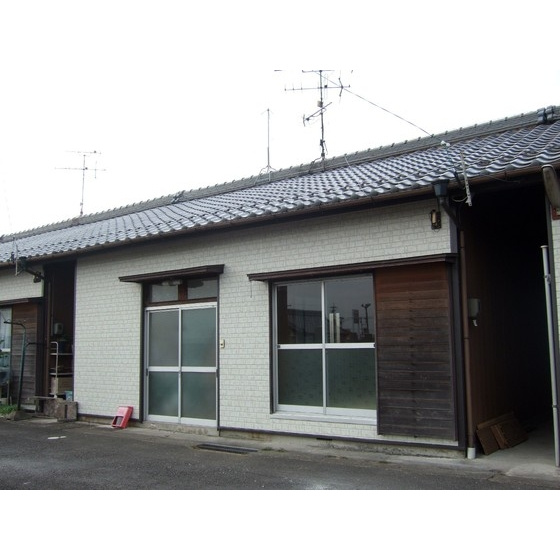 岐阜市西鶉１丁目の一戸建ての外観