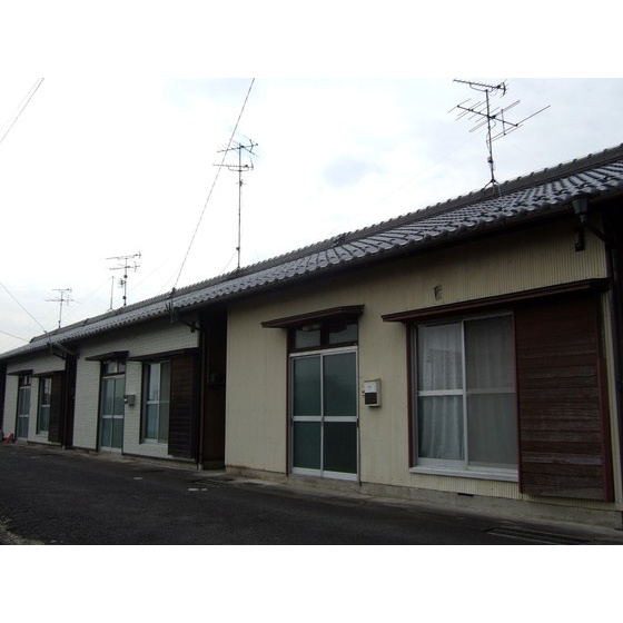 岐阜市西鶉１丁目の一戸建て