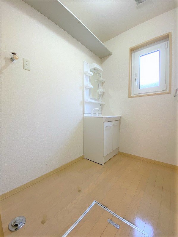 シャーメゾンMIKI Aの洗面所