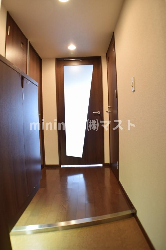 フォレステージュ靱公園の玄関