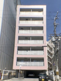 ＲＩＳＥ ＣＯＵＲＴ ＢＷの画像