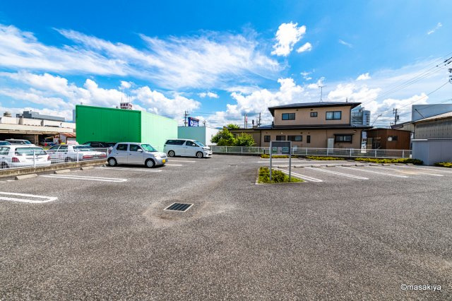 プラシード・カーサ　Ａの駐車場|駐車場　2台目有ります。