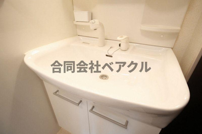 【独立洗面台】 | シーザリオＢ棟 | 独立洗面台です