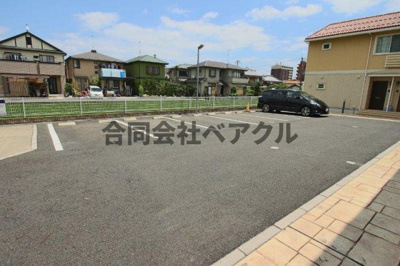 【駐車場】 | シーザリオＢ棟 | カースペースがあります