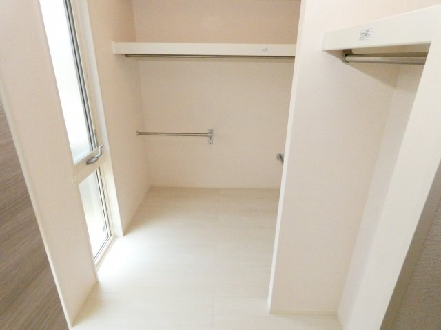 アンソレイエ　ファミーユの収納