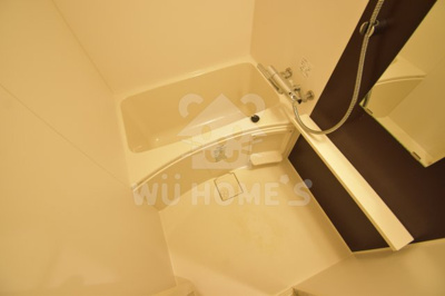 【浴室】 | エスリード梅田グレイス | 日々の疲れを癒すお風呂付です