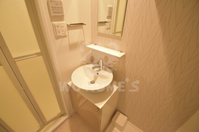 【独立洗面台】 | エスリード梅田グレイス | 独立洗面台で身支度をすべて済ませてしまいましょう