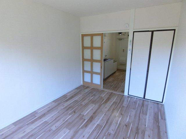 佐鳴台テニスビレッジの内装